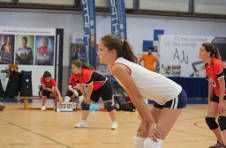 Thumbnail Teilnehmer spielen Volleyball in Alicante 