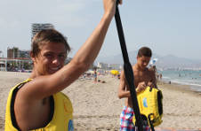 Thumbnail international students getting sailing lessons on Alicante beach
