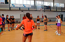 Thumbnail Das Volleyball Team beim Sommercamp in Spanien