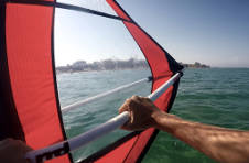 Thumbnail Segeln- und Windsurfentrainings bei Alicante Sommercamps